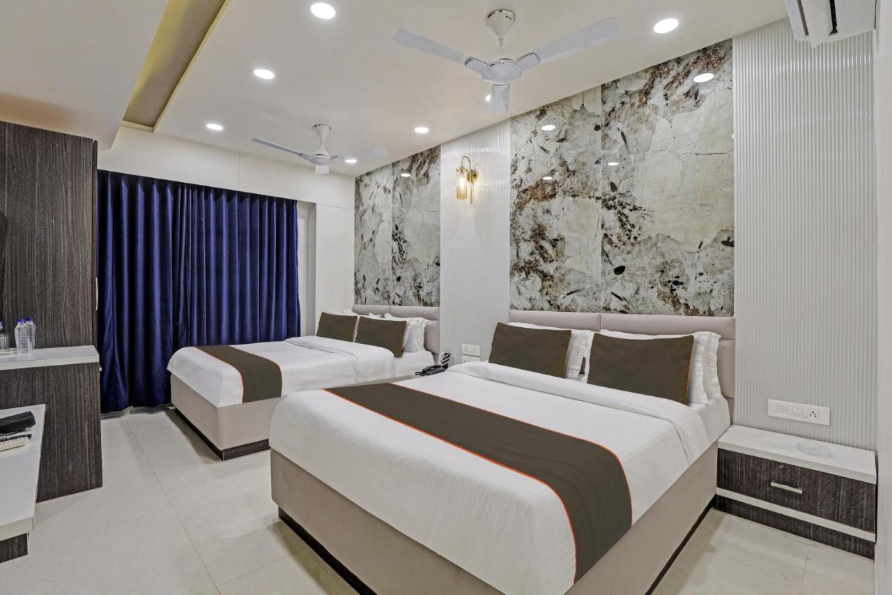 Hotel Collection O Alpha One Ahmadabad Zewnętrze zdjęcie
