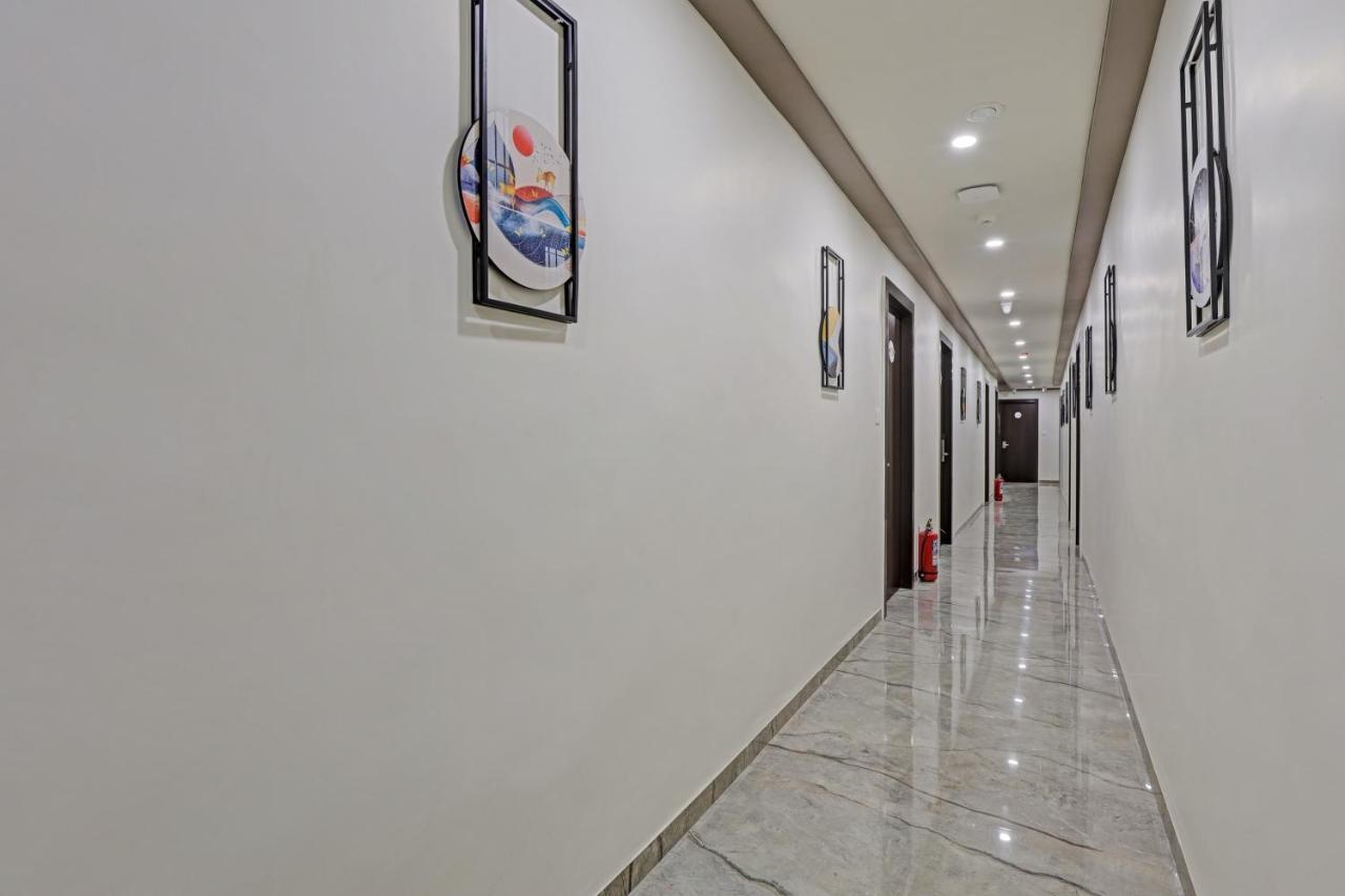 Hotel Collection O Alpha One Ahmadabad Zewnętrze zdjęcie