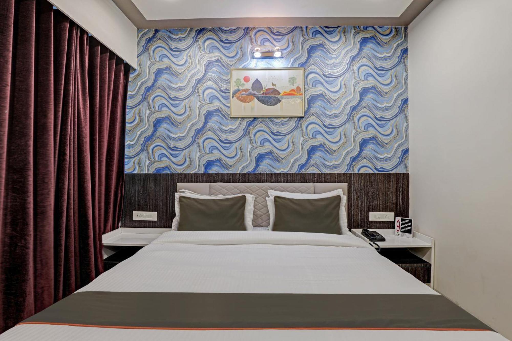 Hotel Collection O Alpha One Ahmadabad Zewnętrze zdjęcie